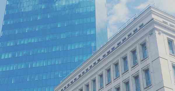 仿真智能按摩机器人:舒缓疲惫肌肉的科技神器