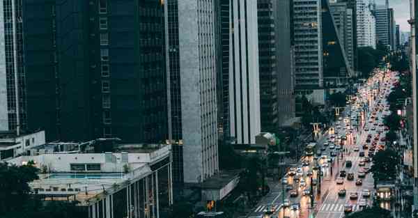 大数据包含设备数据的行业文章