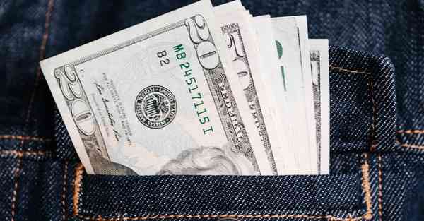 大数据包含设备数据的行业文章