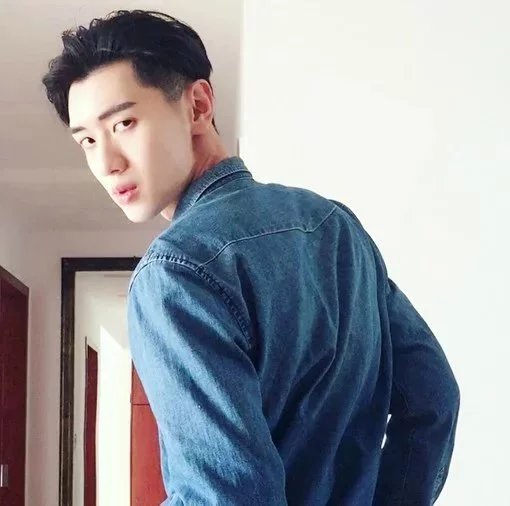 程磊菁仁
