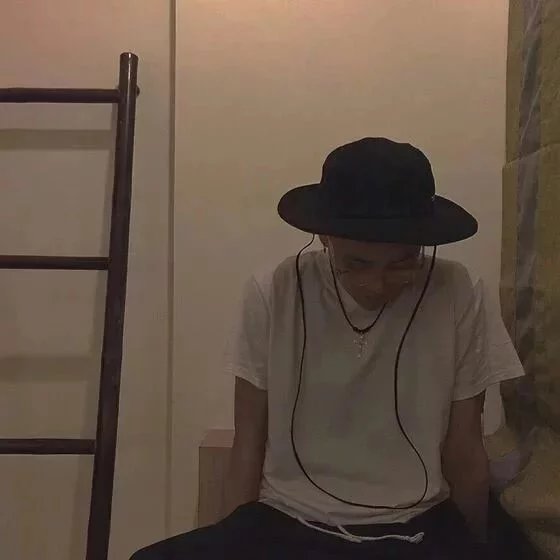 柏咏燕震